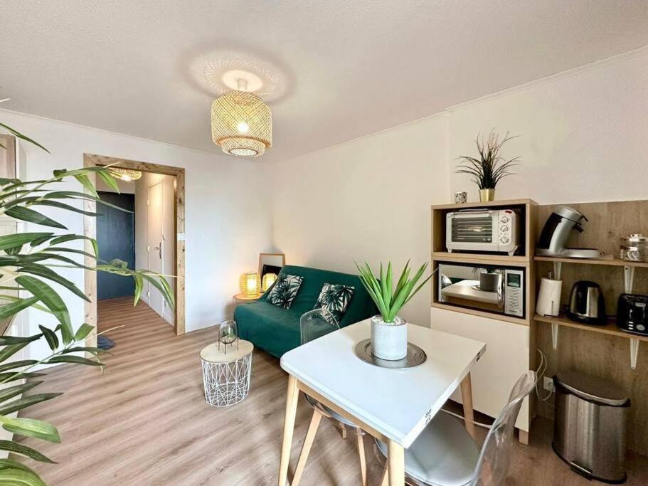 Studio Cosy Climatise Carnon Plage Apartment Exterior photo